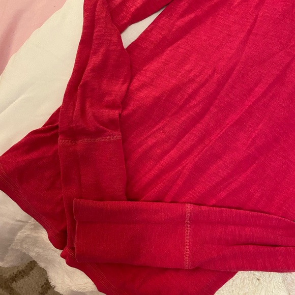 Abercrombie & Fitch Long sleeve top - Picture 2 of 4